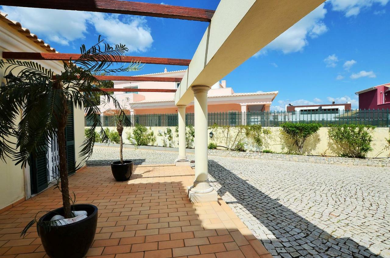 Suites & Beds Dp Albufeira Eksteriør billede